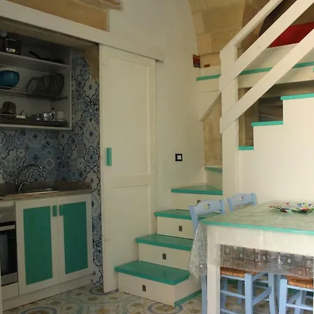 Facile - La Corte オートラント